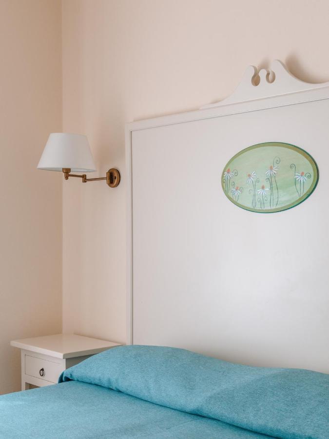 Milton Hotel 3*
